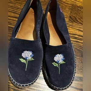 Hydrangea Espadrille Women's Shoes European 38, US 7.5